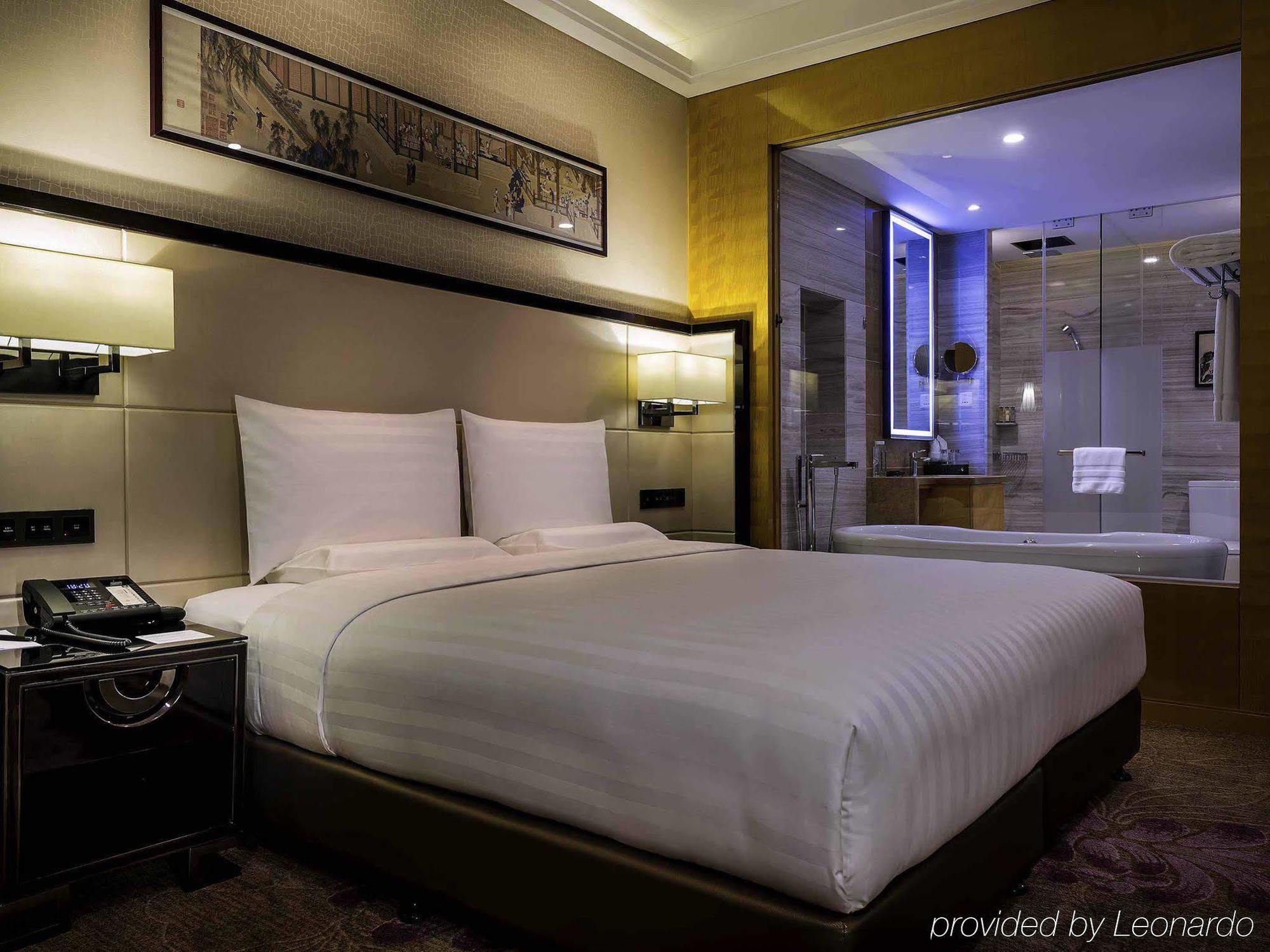 Hotel Pullman Qingdao Ziyue Exterior foto